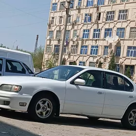 Nissan Cefiro 1996