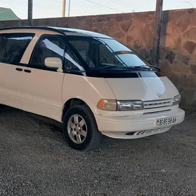 Toyota Previa 1993