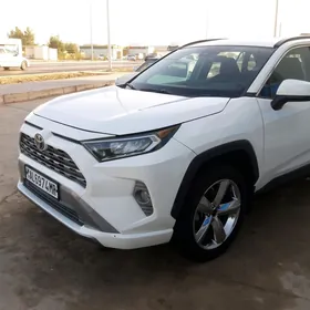 Toyota RAV4 2020