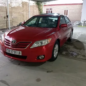 Toyota Camry 2010