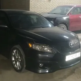 Toyota Camry 2010