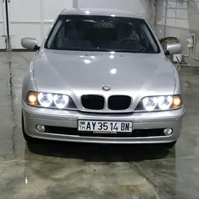 BMW E39 2000