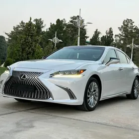 Lexus ES 350 2019