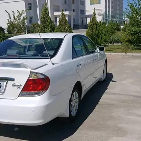 Toyota Camry 2005