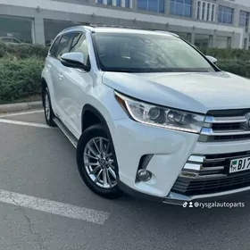 Toyota Highlander 2017