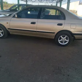 Toyota Carina 1993