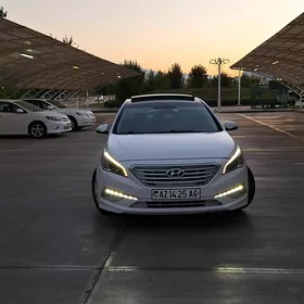 Hyundai Sonata 2015