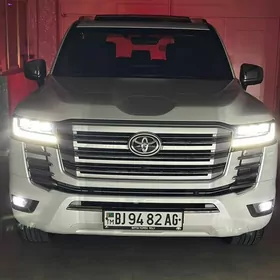 Toyota Land Cruiser 2023