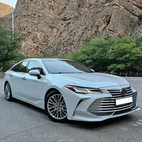 Toyota Avalon 2019