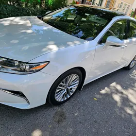 Lexus ES 350 2015