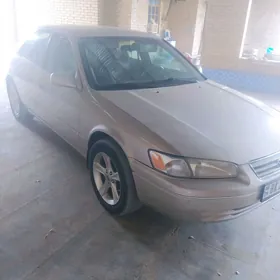 Toyota Camry 1998