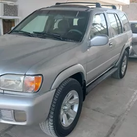 Nissan Pathfinder 2002