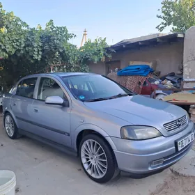 Opel Astra 2003