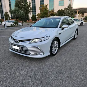 Toyota Camry 2022