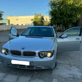 BMW 745 2004