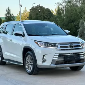 Toyota Highlander 2018