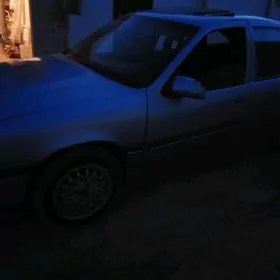 Opel Vectra 1989