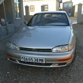 Toyota Camry 1993