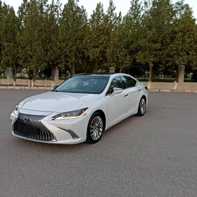 Lexus ES 350 2019