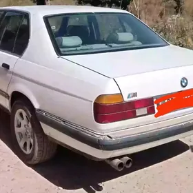 BMW 730 1990