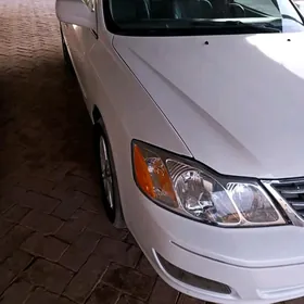 Toyota Avalon 2000