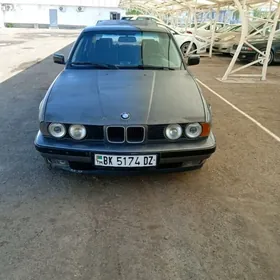 BMW 525 1989