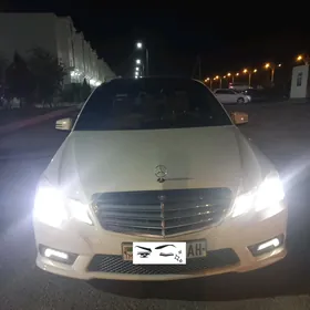 Mercedes-Benz E350 2011