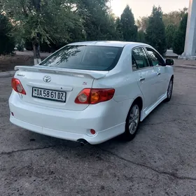 Toyota Corolla 2010