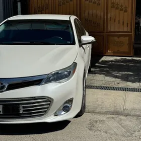 Toyota Avalon 2013