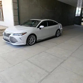 Toyota Avalon 2020