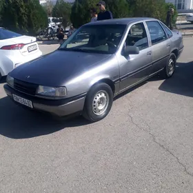 Opel Vectra 1989