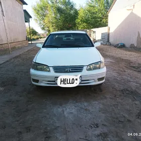 Toyota Camry 1999