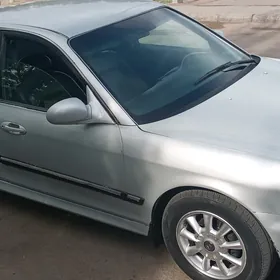 Hyundai Sonata 2001