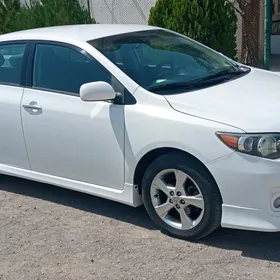 Toyota Corolla 2011