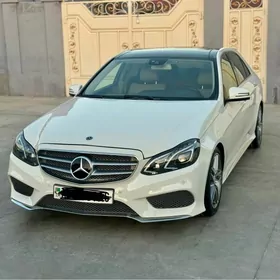 Mercedes-Benz E350 2011