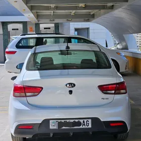 Kia Rio 2020