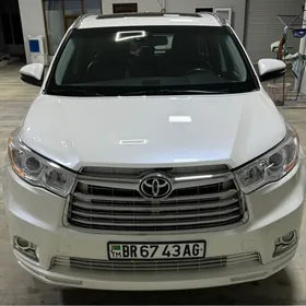 Toyota Highlander 2016