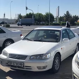 Toyota Camry 1997