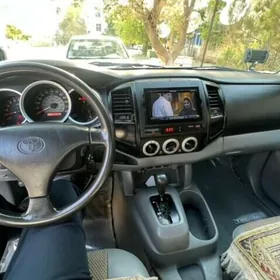 Toyota Tacoma 2008