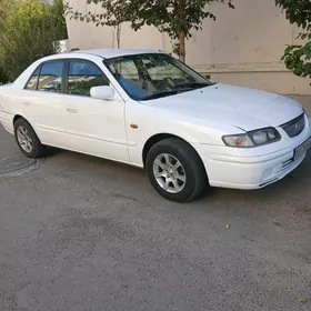 Mazda 626 1998