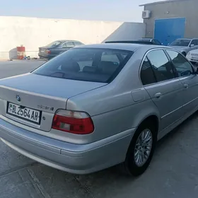 BMW E39 2002