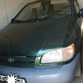 Toyota Sienna 2000