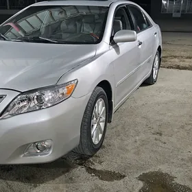 Toyota Camry 2011