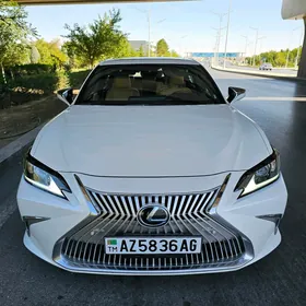 Lexus ES 350 2020