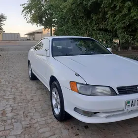 Toyota Mark II 1995