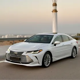 Toyota Avalon 2019