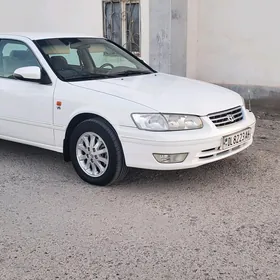 Toyota Camry 1997