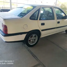 Opel Vectra 1992