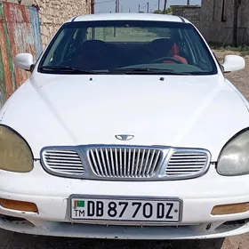 Daewoo Leganza 1999