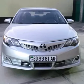 Toyota Camry 2013